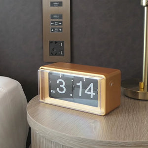 Eno Modern Minimalist Mechanical Flip Clock - Staunton and Henry