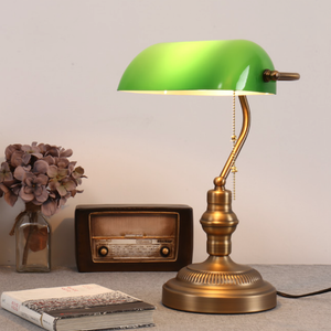 Vintage Bankers Lamp in Green - kingkong游戏_金刚kingkong游戏下载与KINGKONG官网
