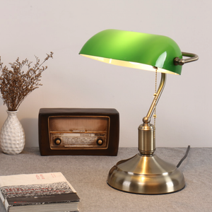 Vintage Bankers Lamp in Green - kingkong游戏_金刚kingkong游戏下载与KINGKONG官网
