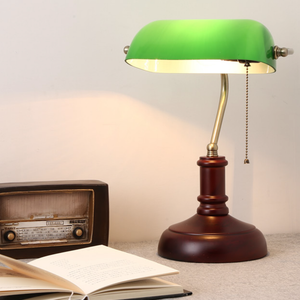 Vintage Bankers Lamp in Green - kingkong游戏_金刚kingkong游戏下载与KINGKONG官网